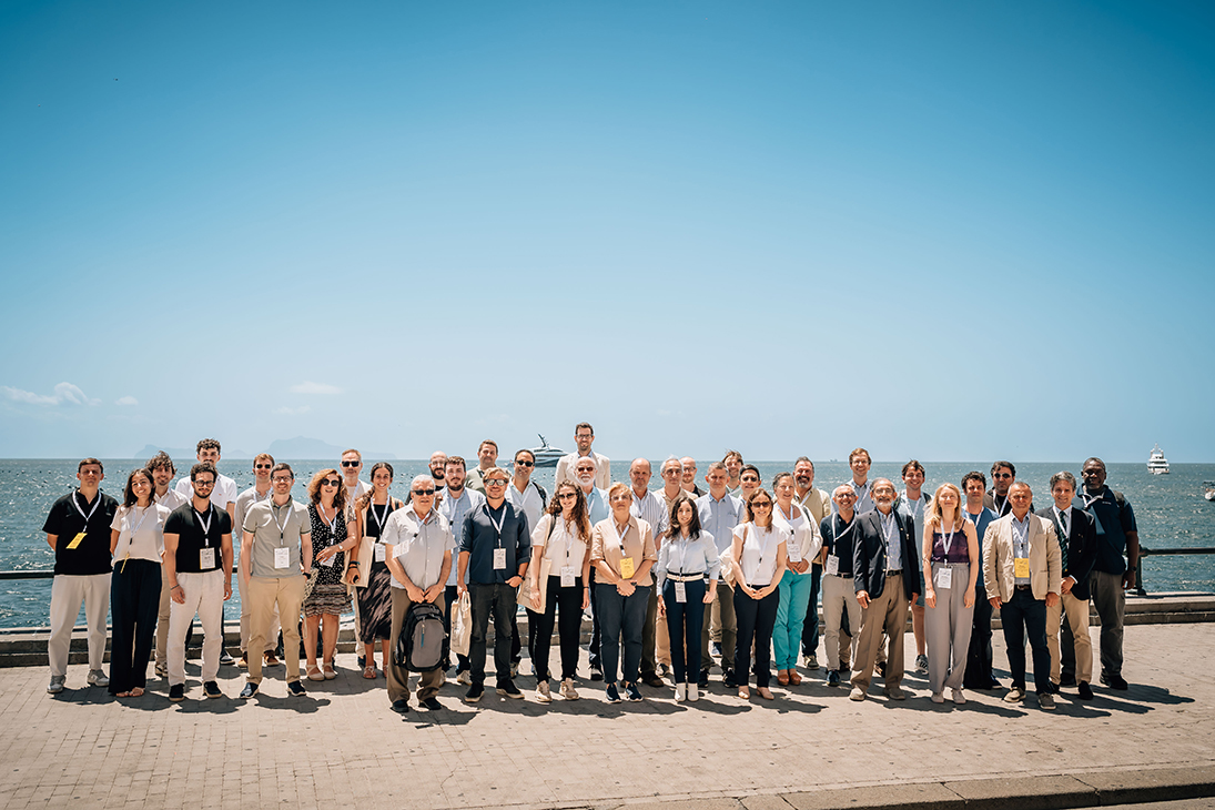 Foto di gruppo esterno